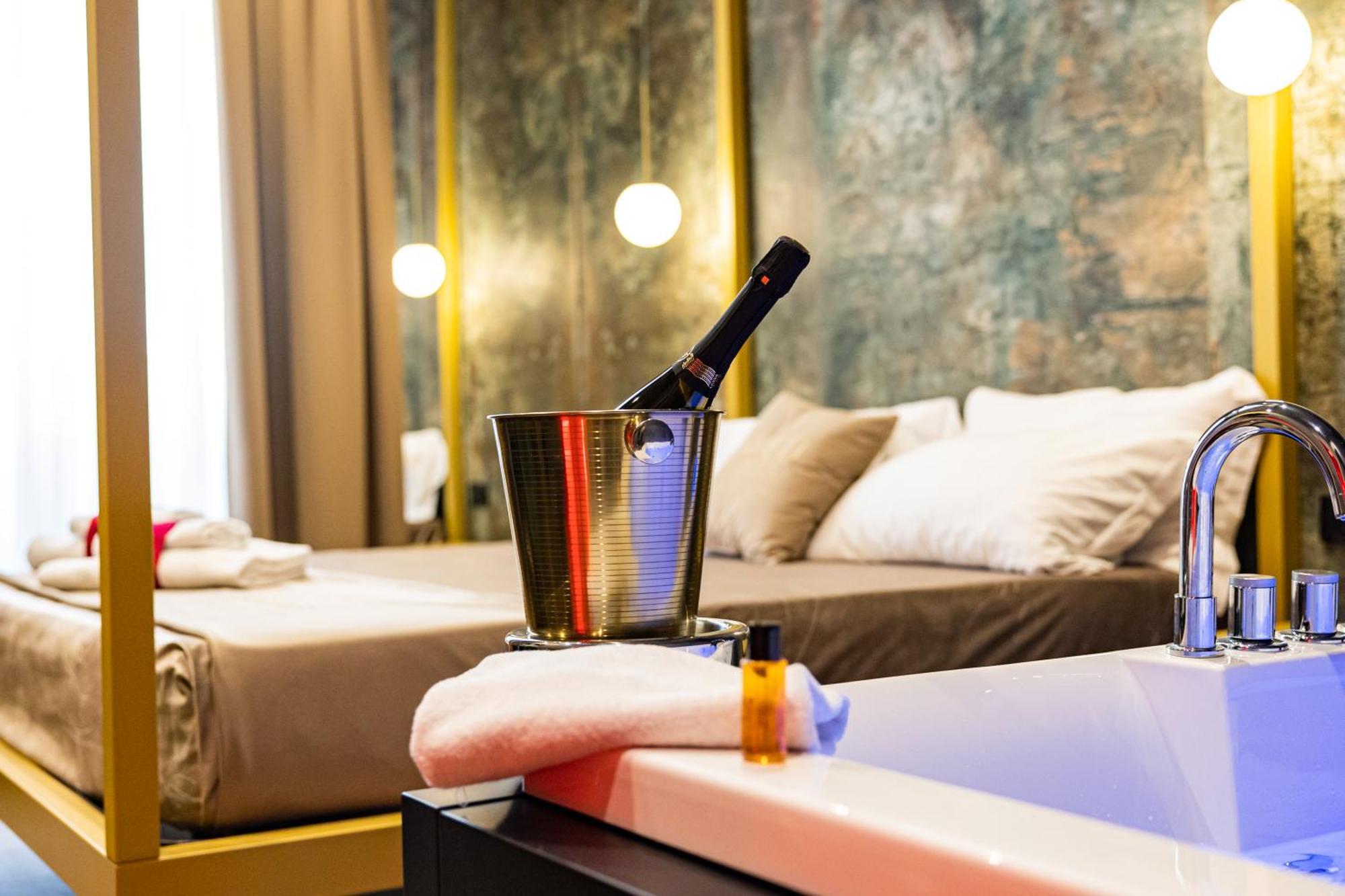 Gold Suite&Spa Palermo Eksteriør billede